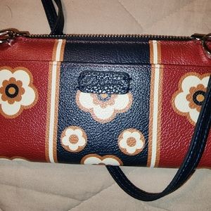 Brighton Bloomsbury Zip wallet